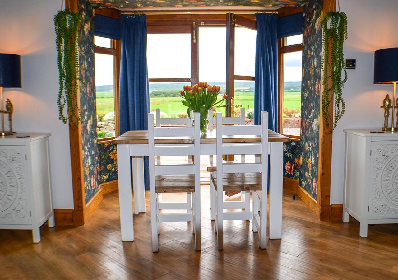 The Tower, Moray Firth Holiday Home Kinloss Exterior photo
